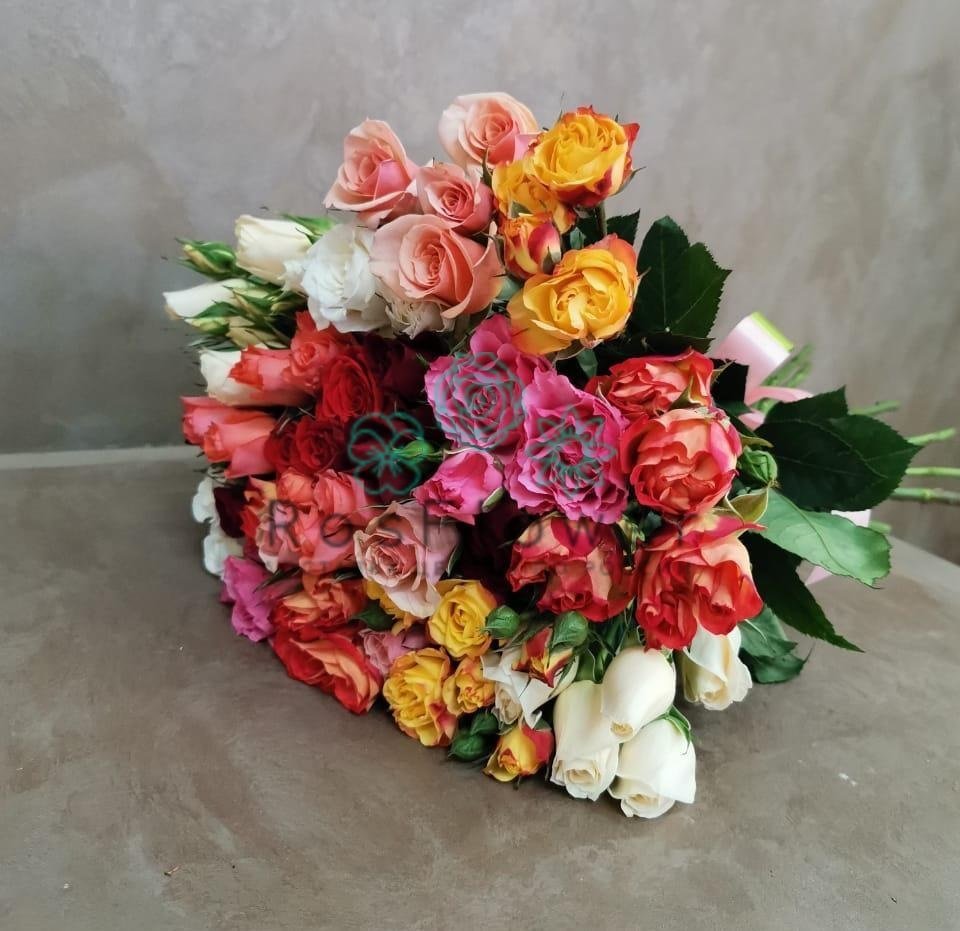 Букет цветов из: Розы в Пчегатлукае