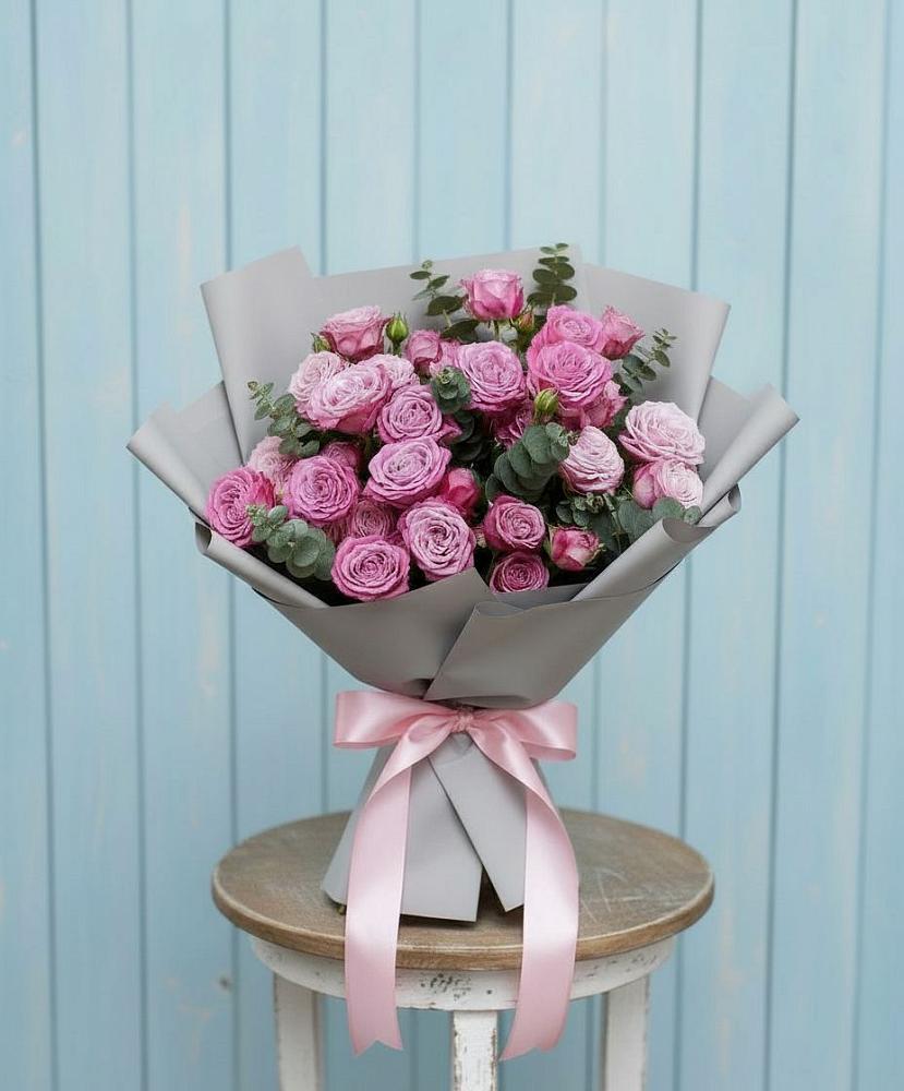 Букет цветов из: Розы в Пчегатлукае