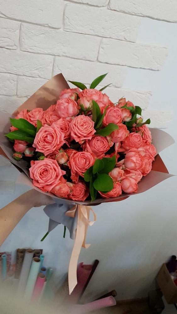 Букет цветов из: Розы в Пчегатлукае