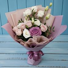 Букет цветов из:  Розы и Лизиантусы в Пчегатлукае