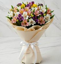 Букет цветов из:  Альстромерии в Пчегатлукае