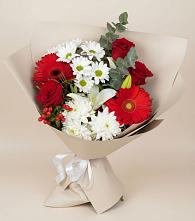 Букет цветов из:  Розы, Хризантемы, Герберы и Лилии в Пчегатлукае