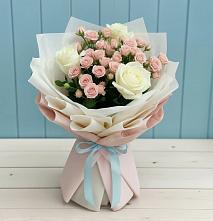 Букет цветов из:  Розы #REPLACE_PRED# Пчегатлукае