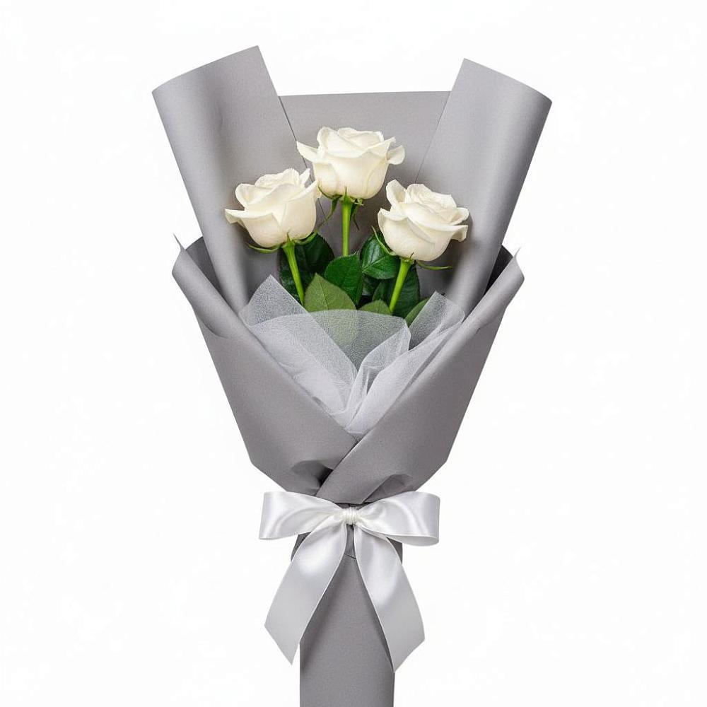 Букет 3 белые розы в Пчегатлукае