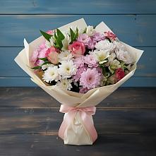 Букет цветов из:  Хризантемы, Альстромерии и Розы в Пчегатлукае