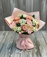Букет цветов из:  Гвоздики, Розы и Хризантемы в Пчегатлукае