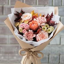 Букет цветов из:  Гвоздики, Хризантемы и Розы в Пчегатлукае