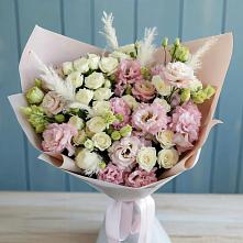 Букет цветов из:  Альстромерии и Розы #REPLACE_PRED# Пчегатлукае