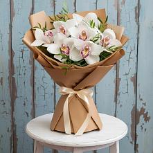 Букет цветов из:  Орхидеи и Розы в Пчегатлукае