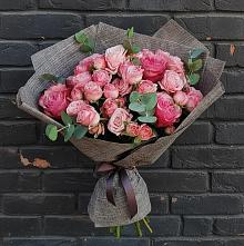 Букет цветов из:  Розы в Пчегатлукае